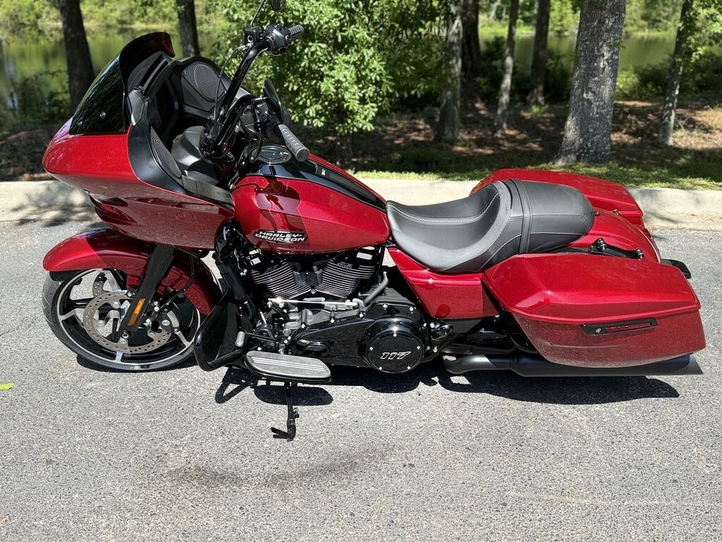 FLTRX 2025 Road Glide