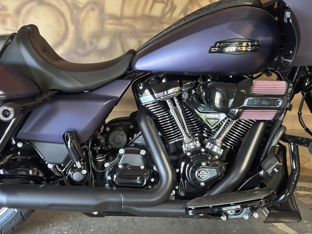 FLTRX 2025 Road Glide - Photo 5