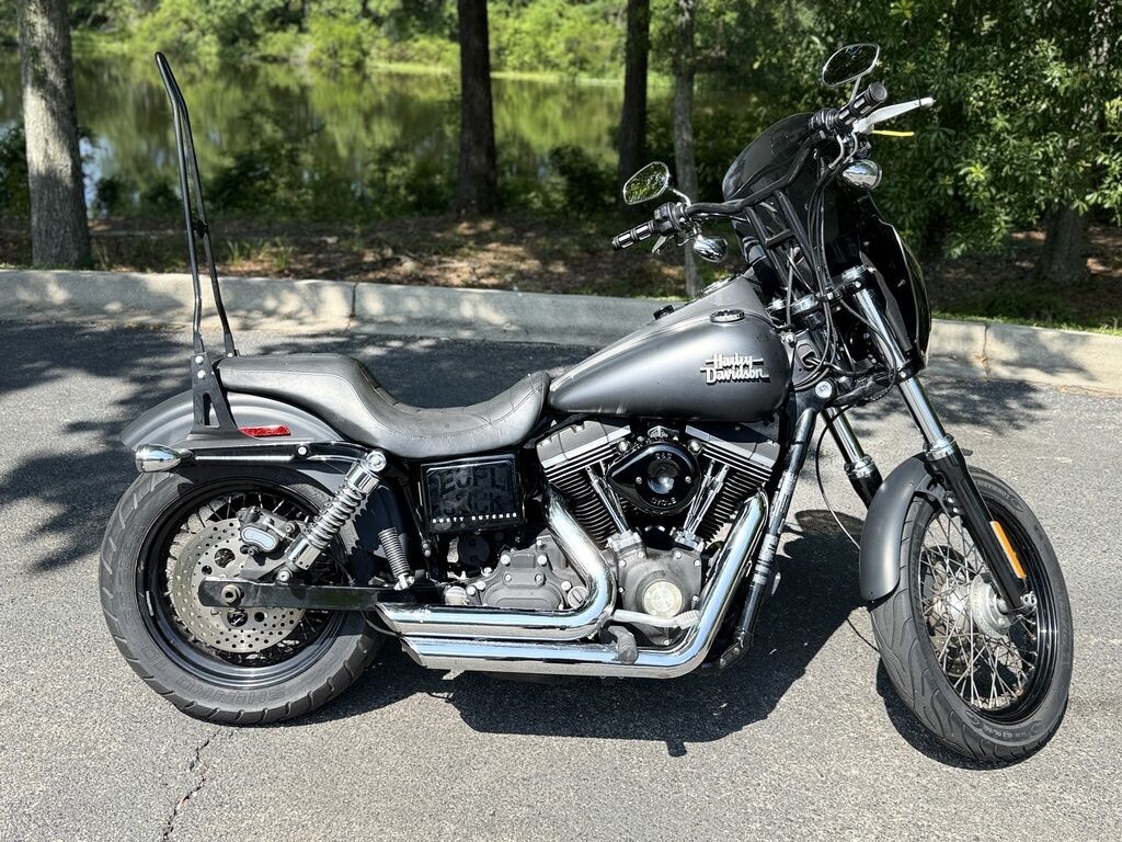 FXDB 2015 Street Bob