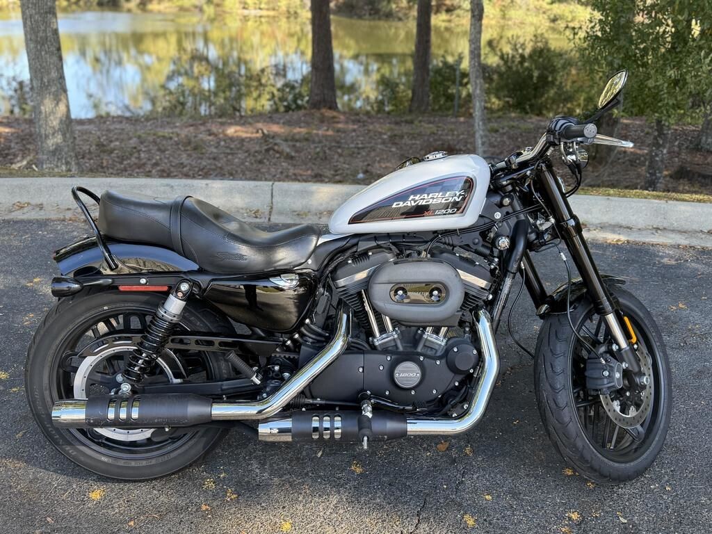 xl1200cx 2018 Roadster