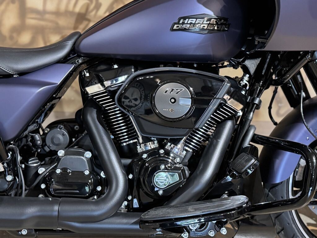 FLTRX 2025 Road Glide - Photo 7