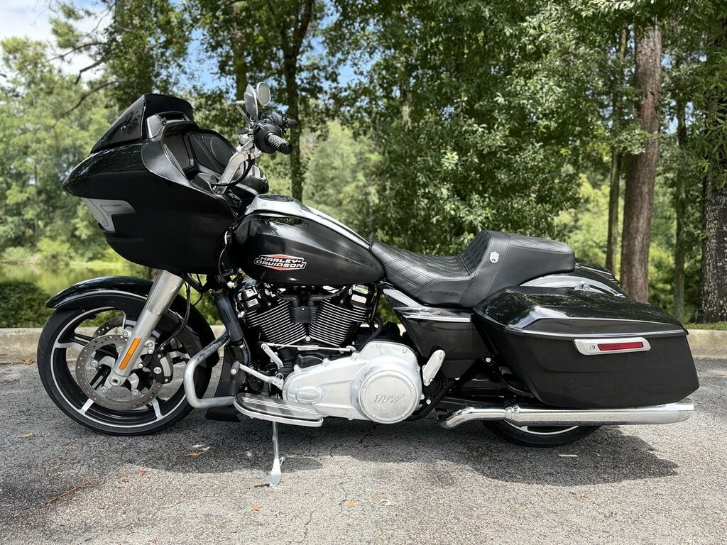 FLTRX 2025 Road Glide