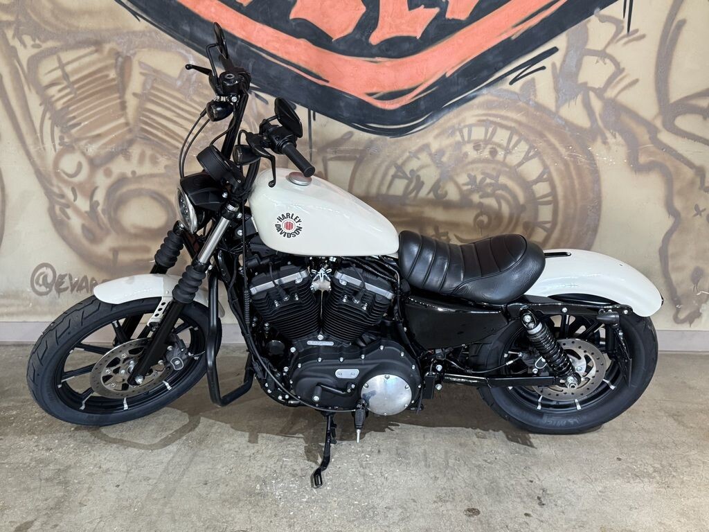 XL 883N 2022 Iron 883 - Photo 9