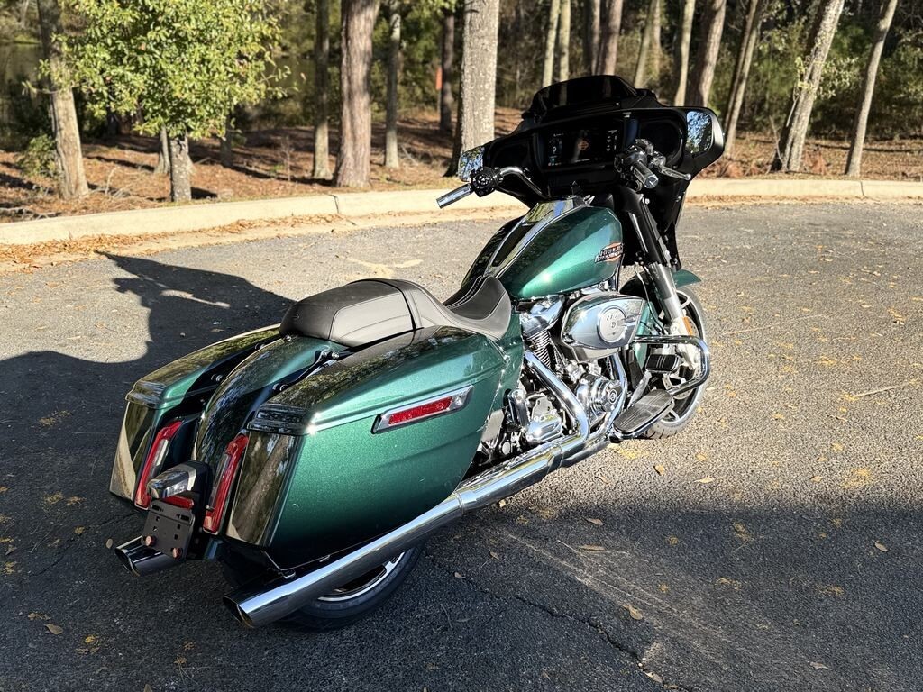 FLHX 2024 Street Glide - Photo 5