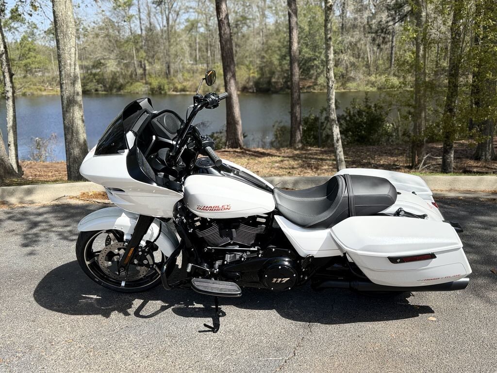 FLTRX 2025 Road Glide