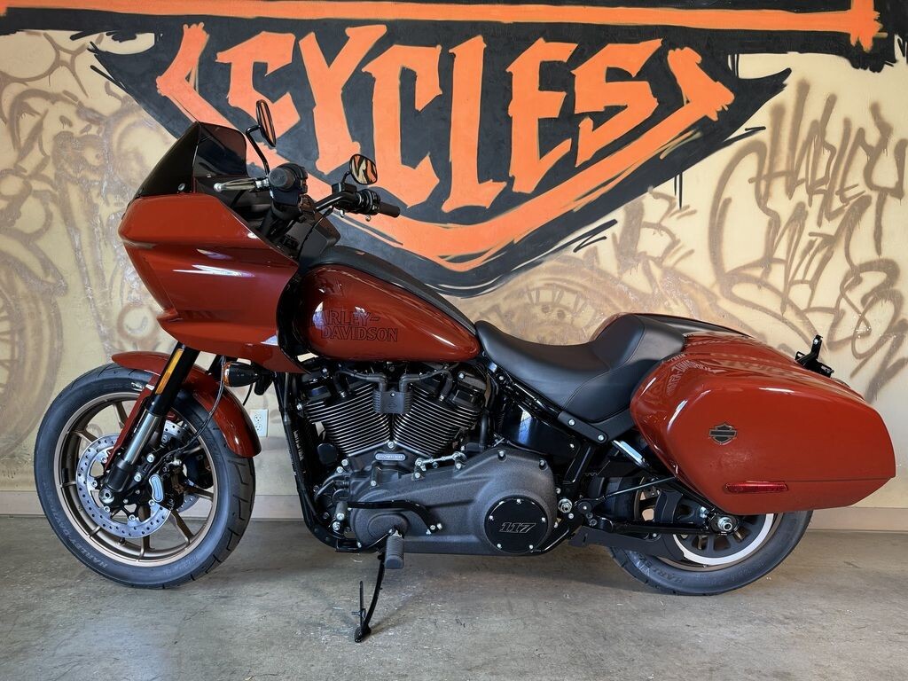 FXLRST 2024 Low Rider ST - Photo 9