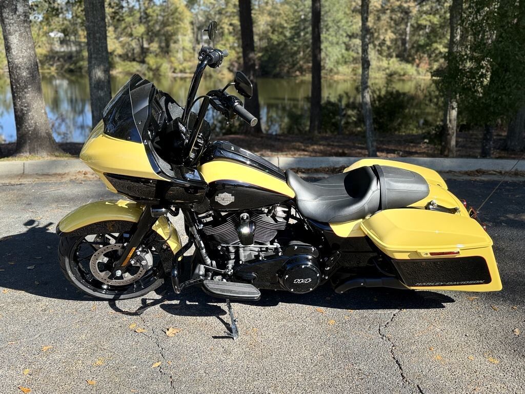 FLTRXS 2023 Road Glide Special - Photo 9