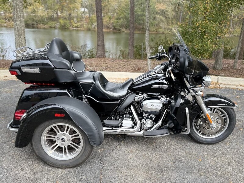 FLHTCUTG 2019 Tri Glide® Ultra