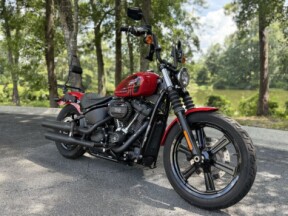 FXBBS 2022 Street Bob® 114 thumb 1