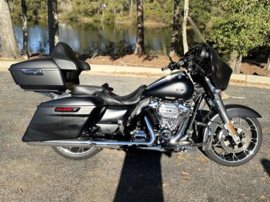 FLHXS 2022 Street Glide® Special