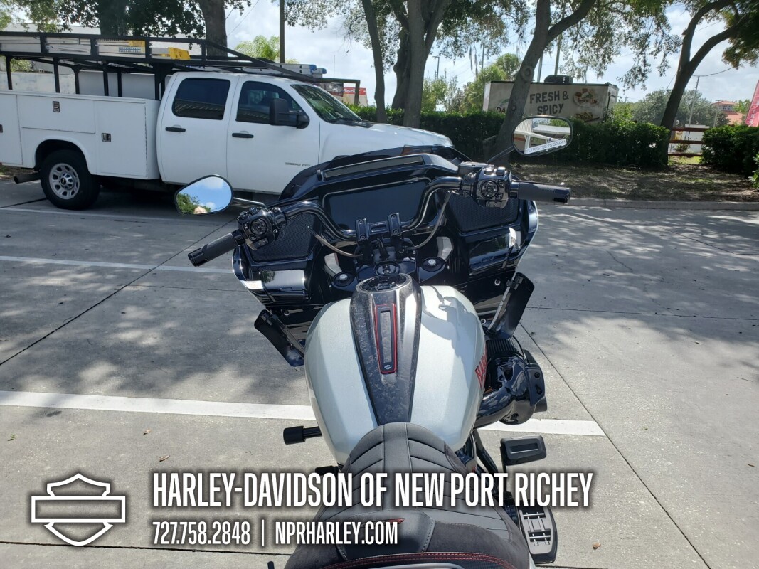 2025 Harley-Davidson CVO Road Glide ST - Photo 7