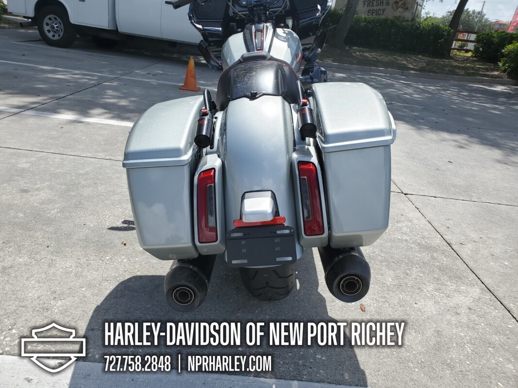 2025 Harley-Davidson CVO Road Glide ST - Photo 6