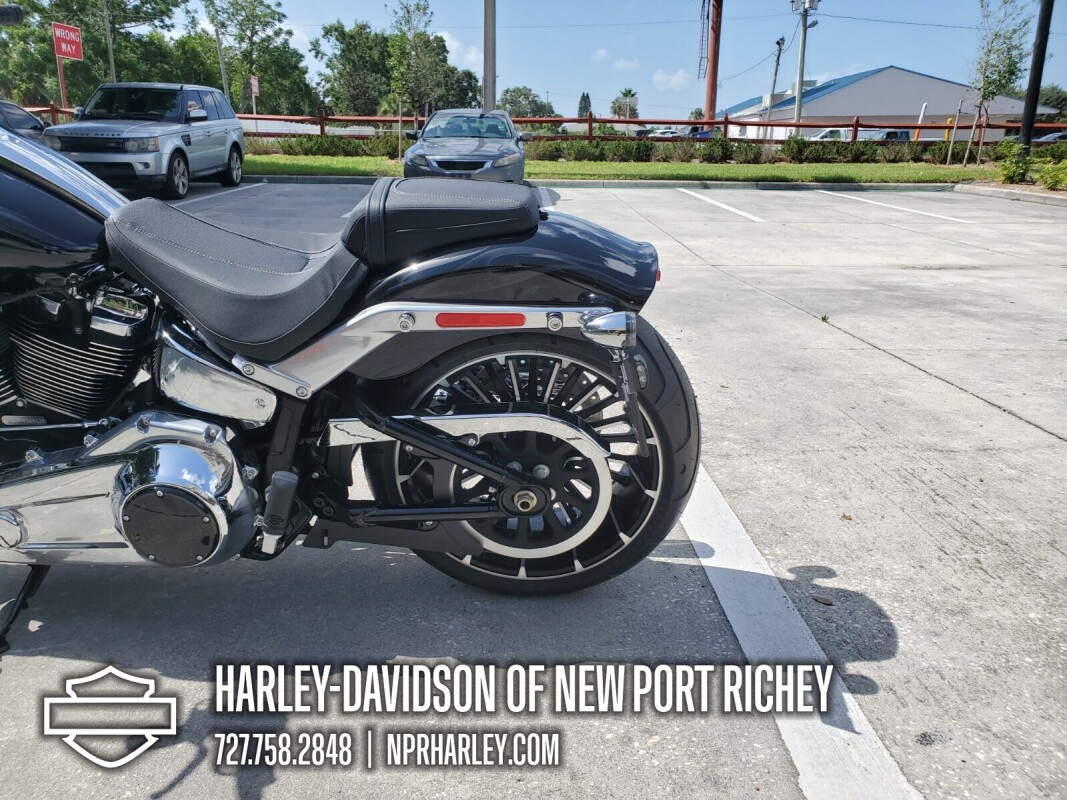 2025 Harley-Davidson Breakout - Photo 8