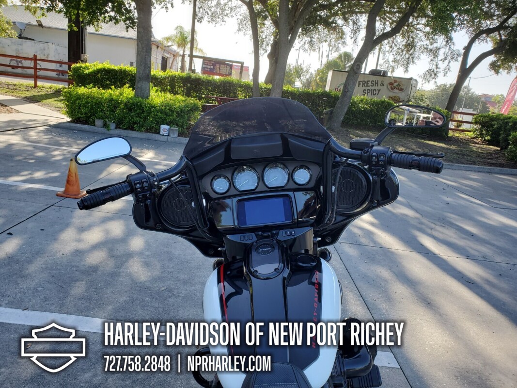 2021 Harley-Davidson CVO Street Glide - Photo 6
