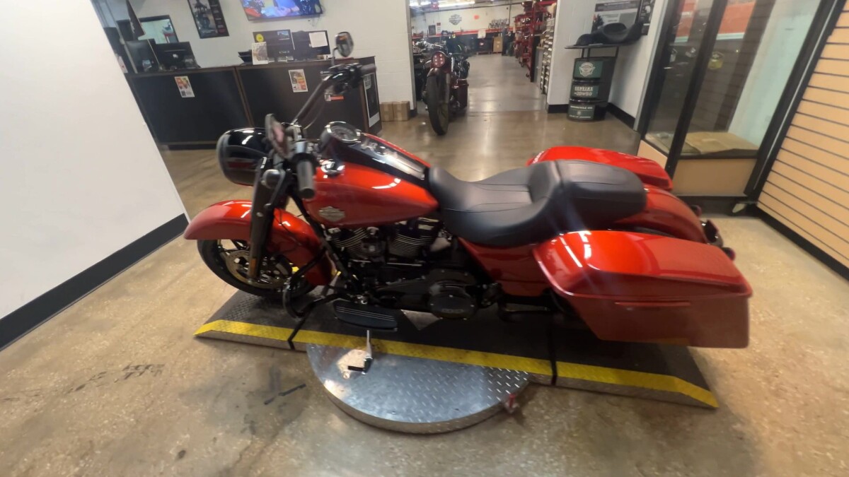 2025 Harley-Davidson Road King Special FLHRXS - Photo 9