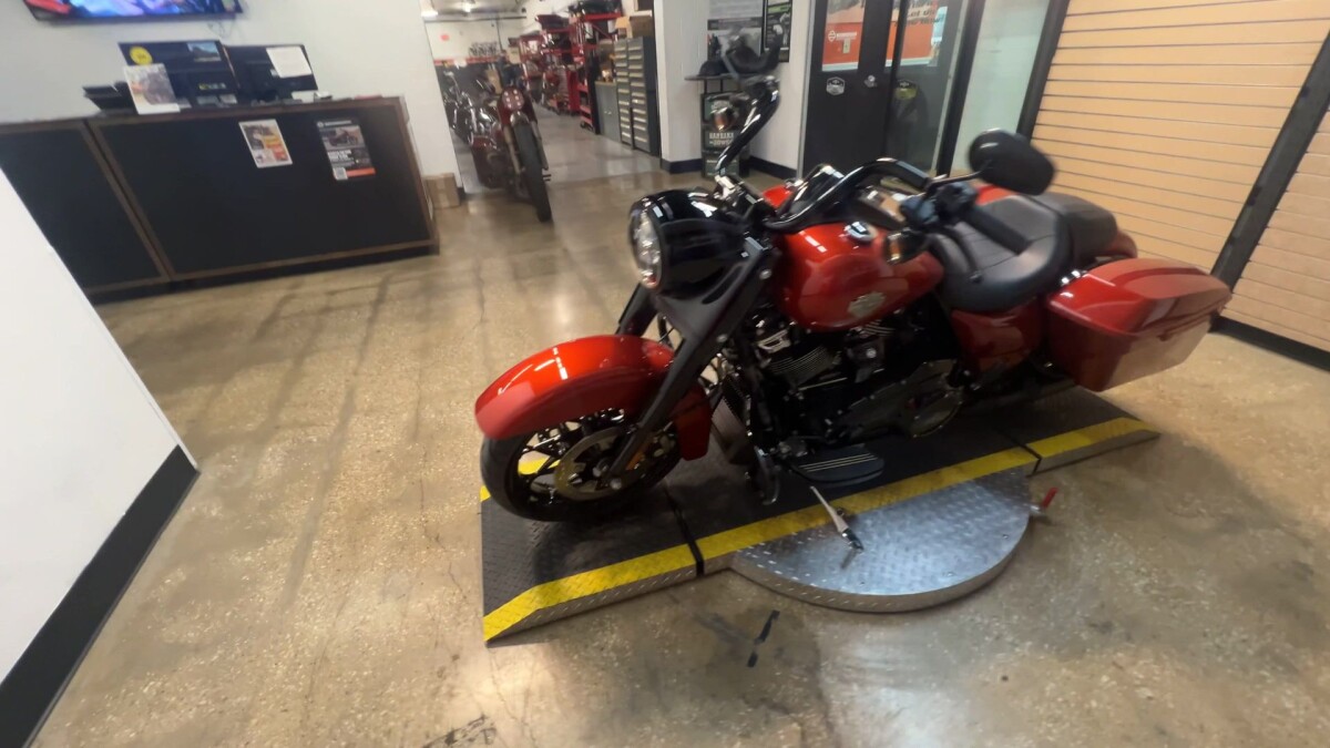 2025 Harley-Davidson Road King Special FLHRXS - Photo 8