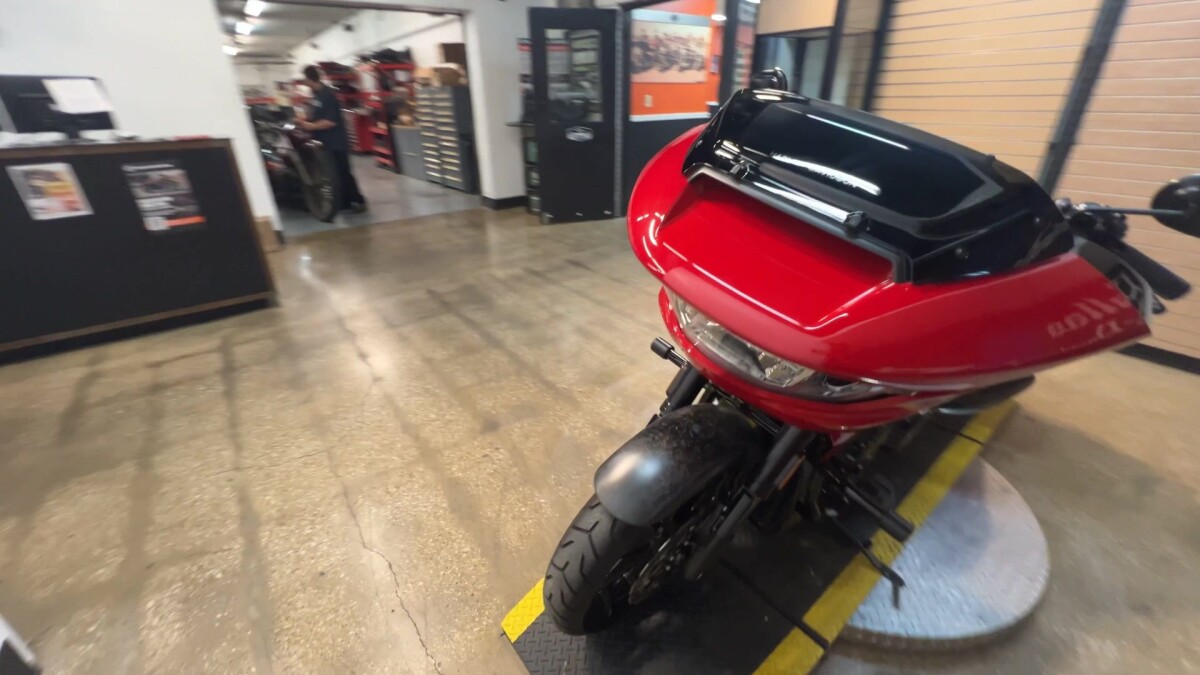2025 Harley-Davidson CVO Road Glide ST FLTRXSTSE - Photo 7