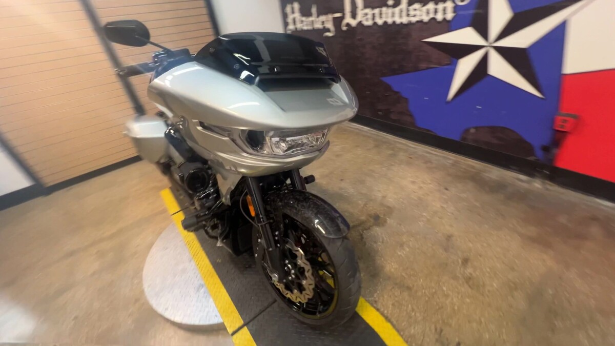 2025 Harley-Davidson CVO Road Glide ST FLTRXSTSE - Photo 6