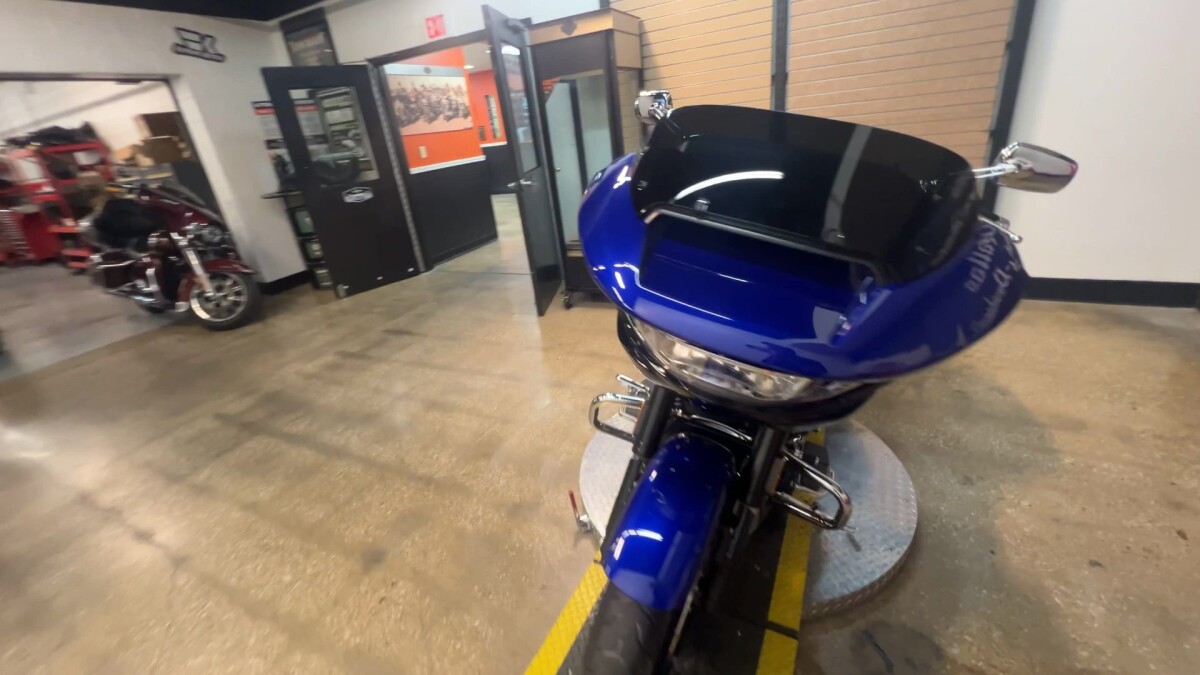 2025 Harley-Davidson CVO Road Glide FLTRXSE - Photo 7