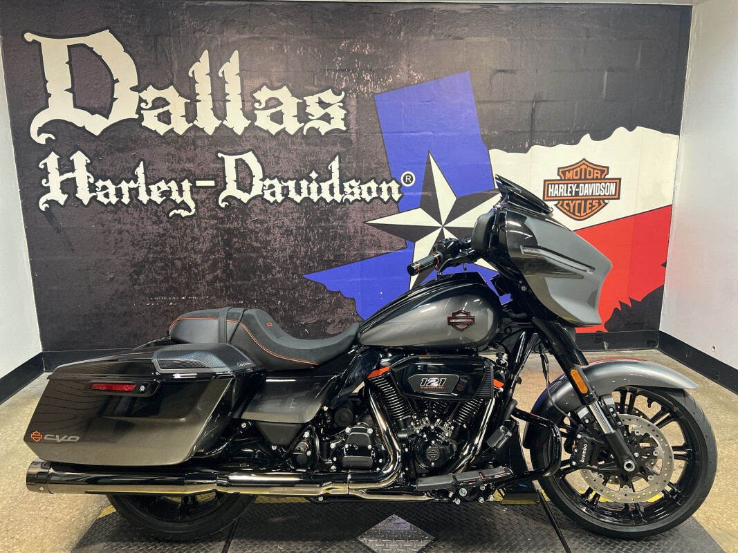 2025 Harley-Davidson CVO Street Glide FLHXSE