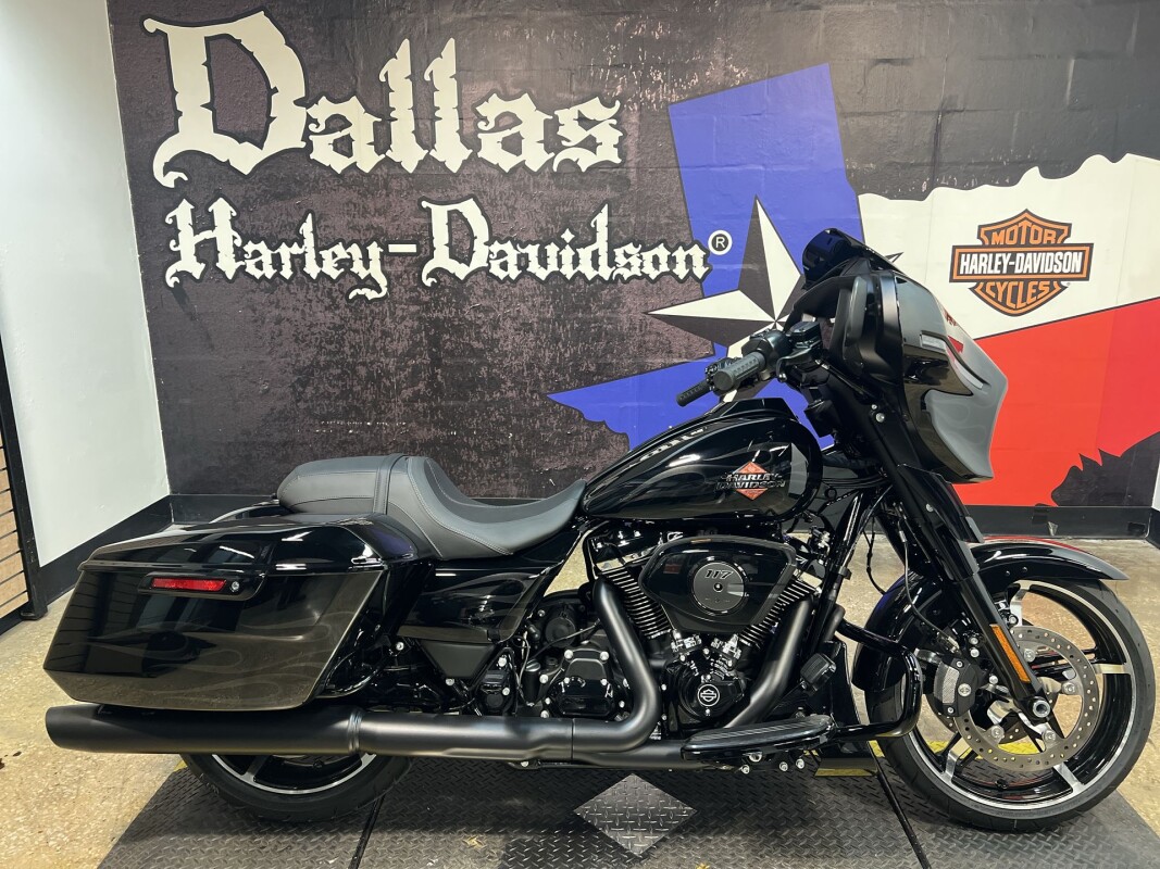 2025 Harley-Davidson Street Glide FLHX