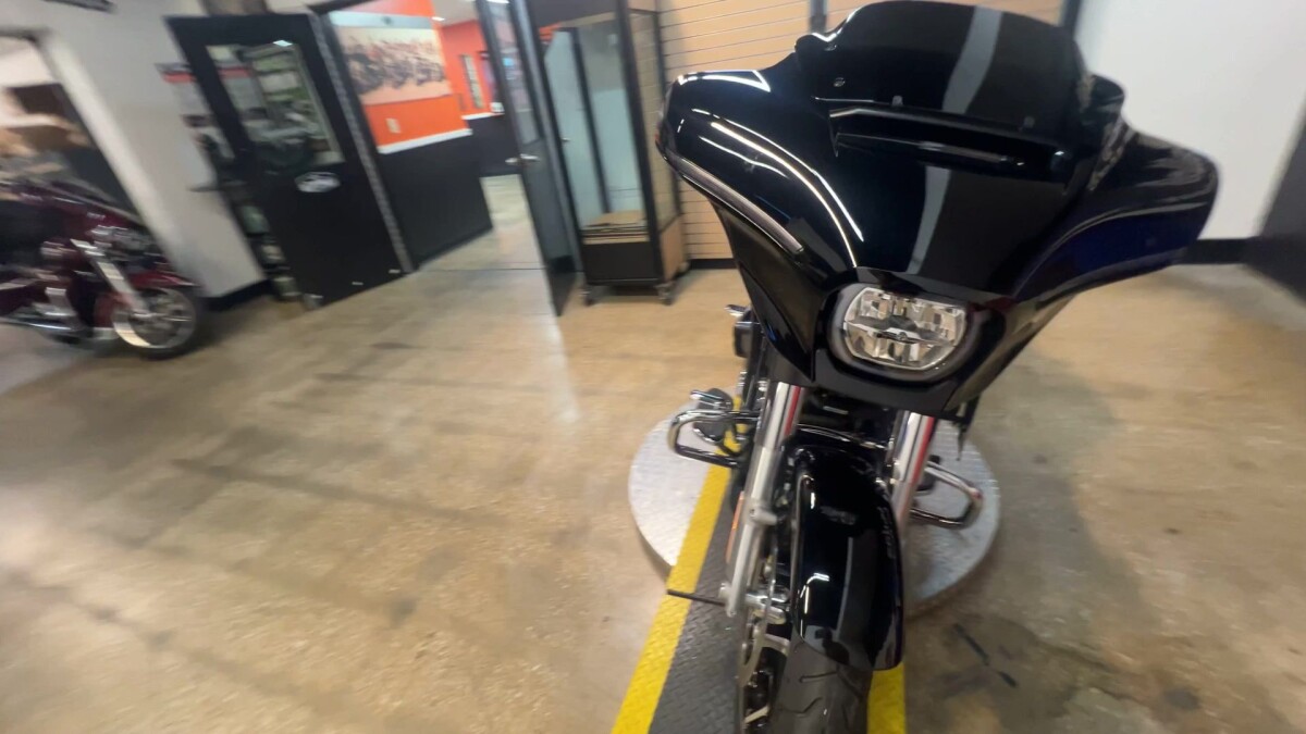 2025 Harley-Davidson Street Glide FLHX - Photo 7