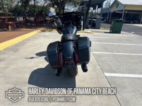 2025 Harley-Davidson® Road Glide™ thumb 0