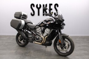 New Harley-Davidson RA1250 Pan America 1250 in Vivid Black thumb 2
