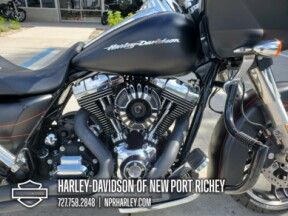 2015 Harley-Davidson® Road Glide® Special thumb 1