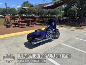 2025 Harley-Davidson® CVO™ Street Glide™ thumb 3