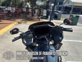 2025 Harley-Davidson® Road Glide™ thumb 1