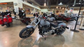 2025 Harley-Davidson® Breakout® thumb 0