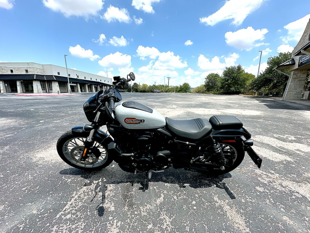 2025 Harley-Davidson Nightster Special RH975S - Photo 6