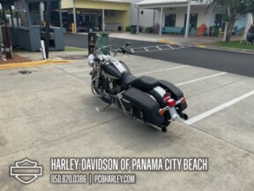 2012 Harley-Davidson® Road King® Classic thumb 1