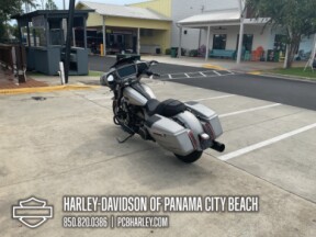 2023 Harley-Davidson® CVO™ Street Glide® thumb 1
