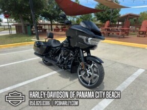 2025 Harley-Davidson® Road Glide™ thumb 3