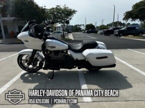 2025 Harley-Davidson® Road Glide™ thumb 0