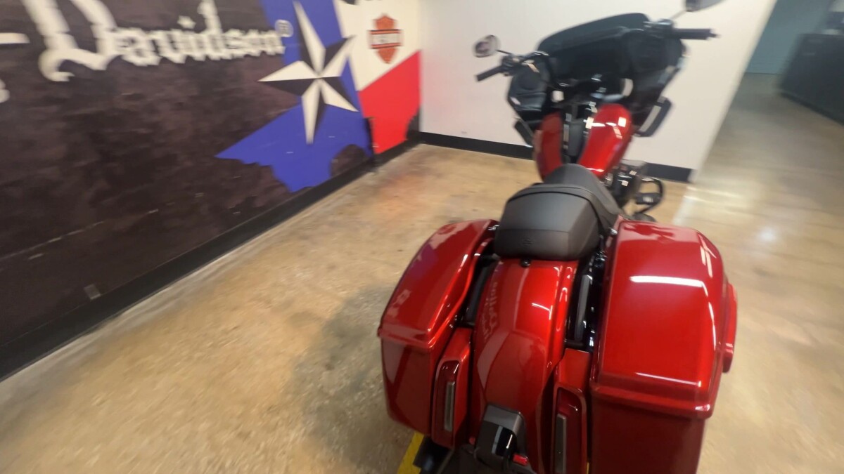 2025 Harley-Davidson Road Glide FLTRX - Photo 3