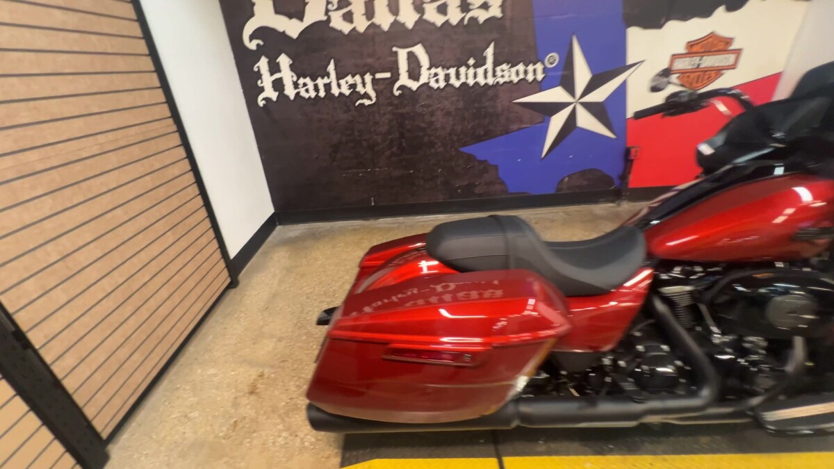 2025 Harley-Davidson Road Glide FLTRX - Photo 4