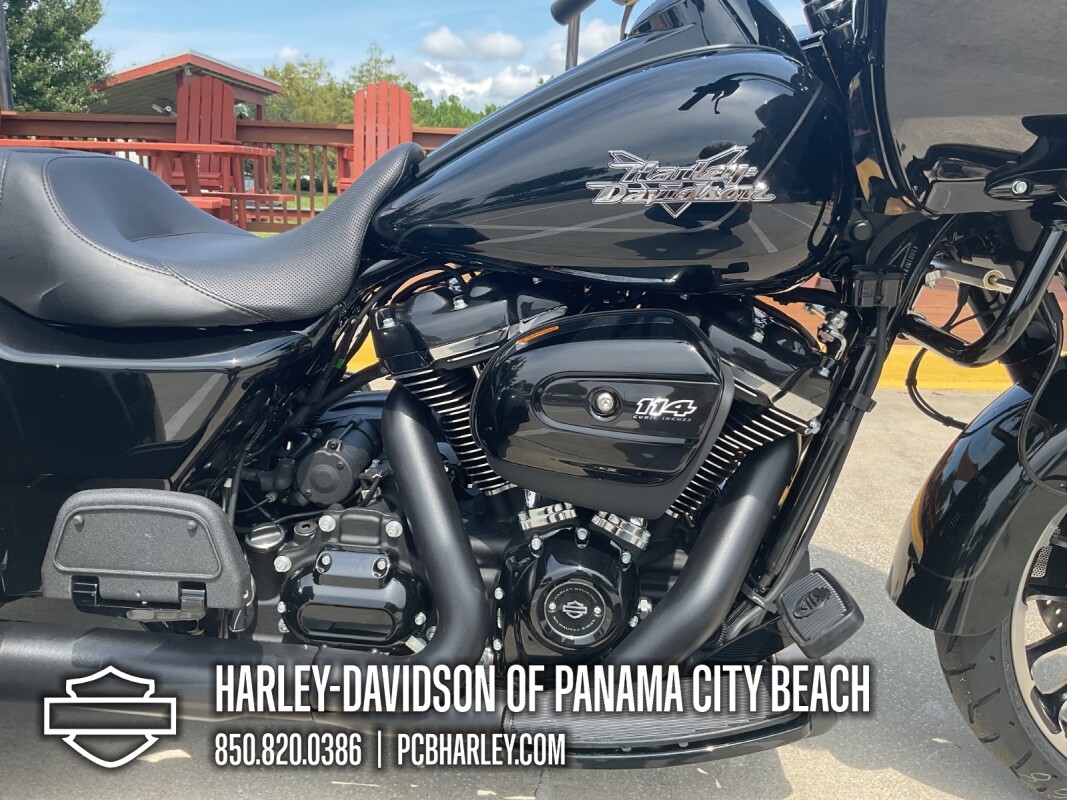 2025 Harley-Davidson Road Glide 3 - Photo 10