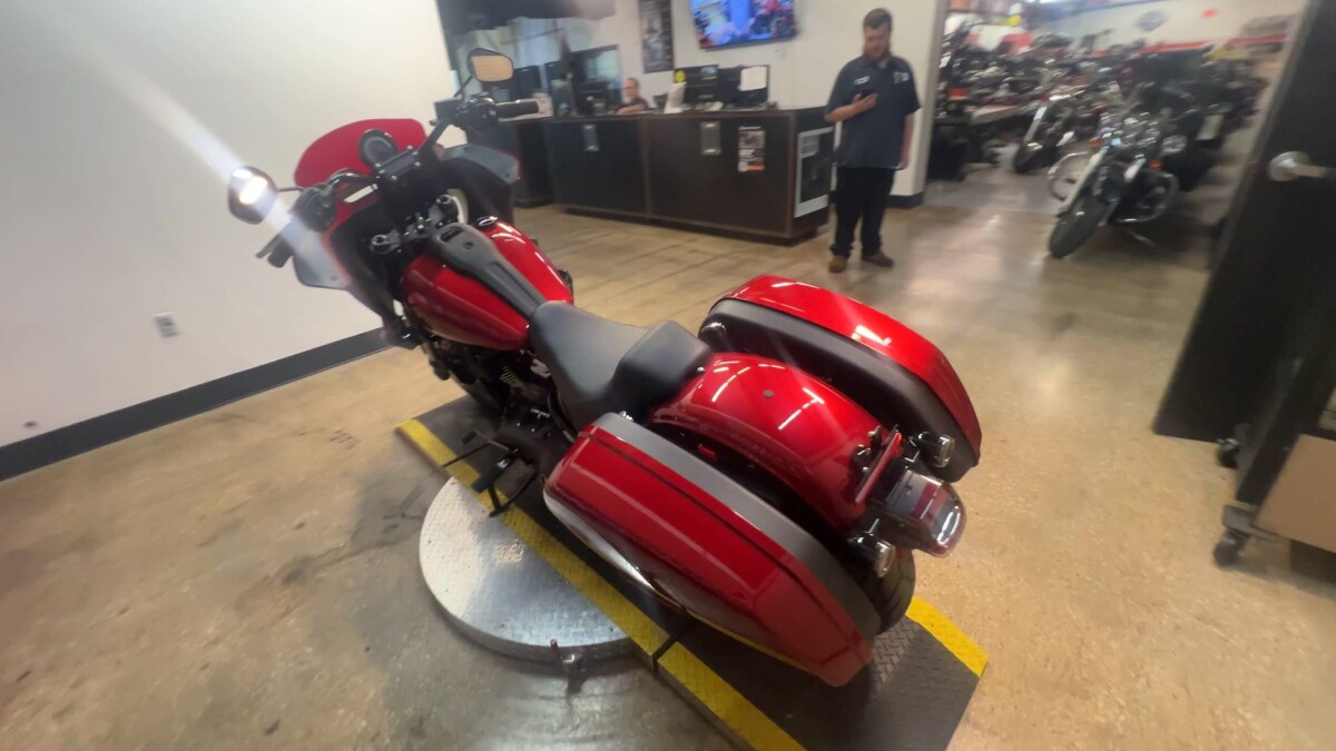 2025 Harley-Davidson Low Rider ST FXLRST - Photo 2