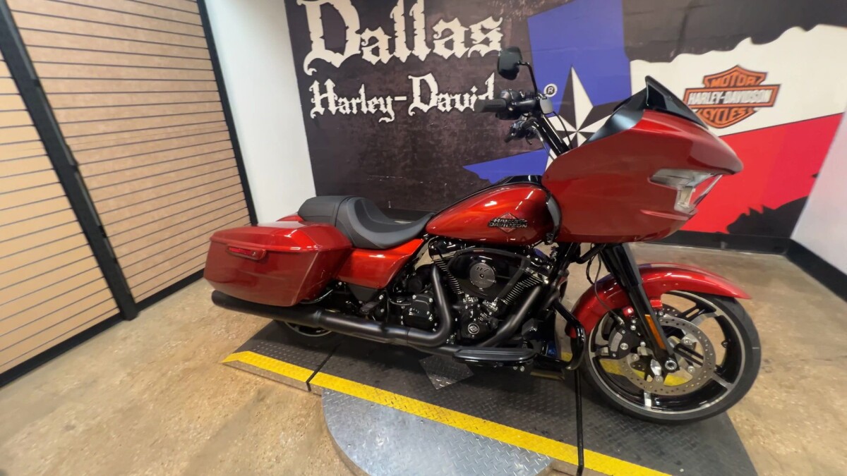 2025 Harley-Davidson Road Glide FLTRX - Photo 5