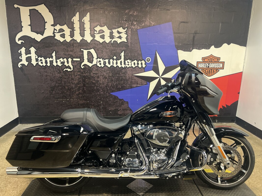 2025 Harley-Davidson Street Glide FLHX