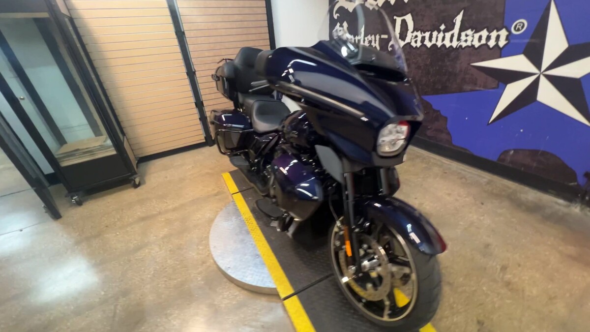 2025 Harley-Davidson Street Glide Ultra FLHXU - Photo 6