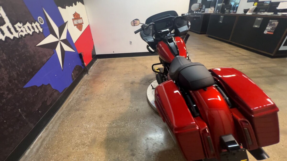 2025 Harley-Davidson Road Glide FLTRX - Photo 2