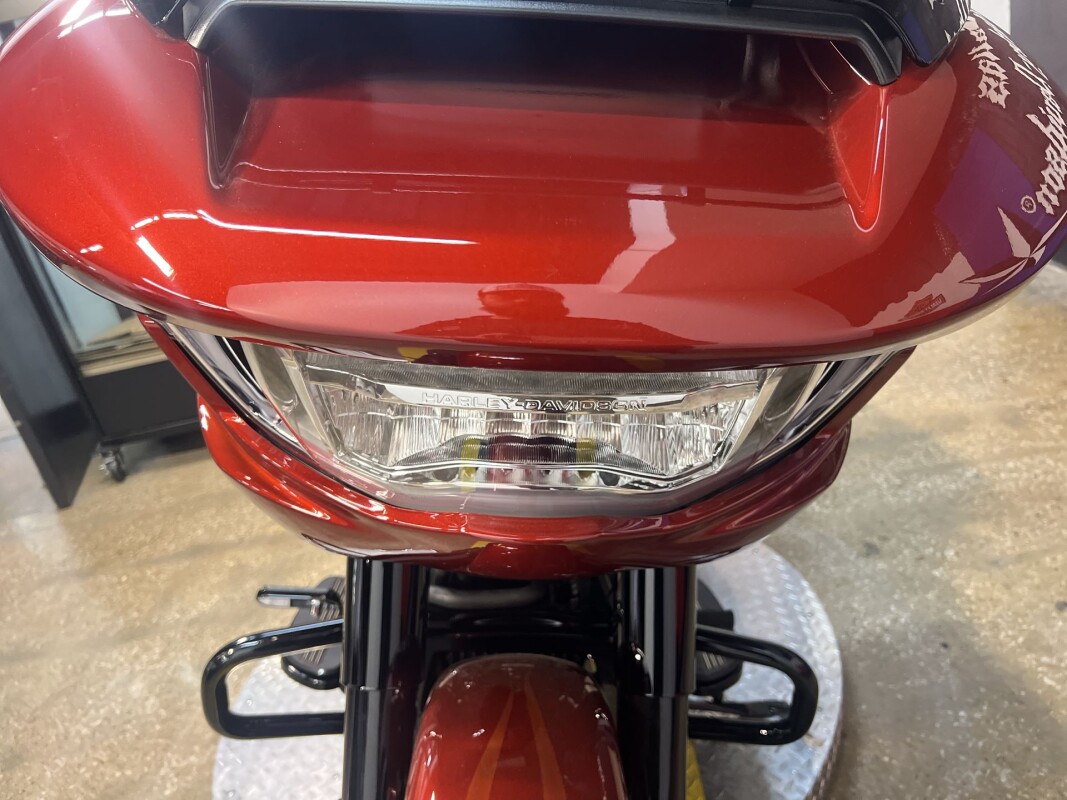 2025 Harley-Davidson Road Glide FLTRX - Photo 10