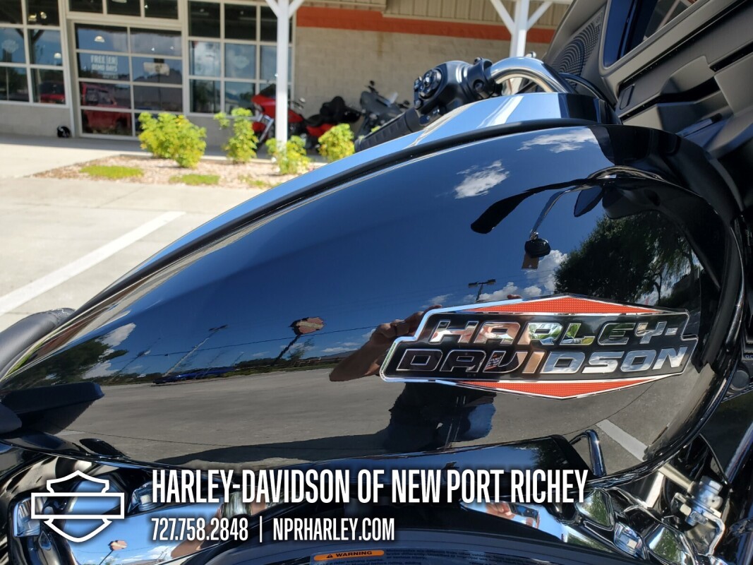 2025 Harley-Davidson Street Glide - Photo 4