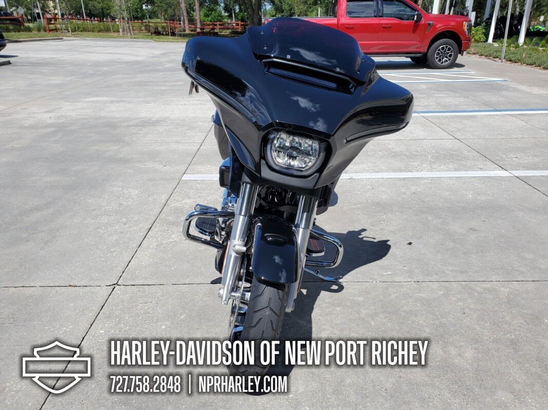 2025 Harley-Davidson Street Glide - Photo 2