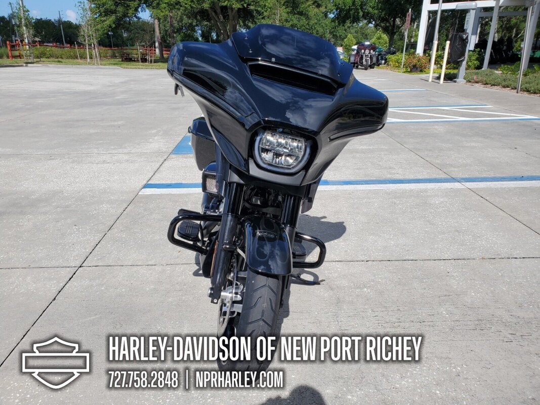 2025 Harley-Davidson Street Glide - Photo 2