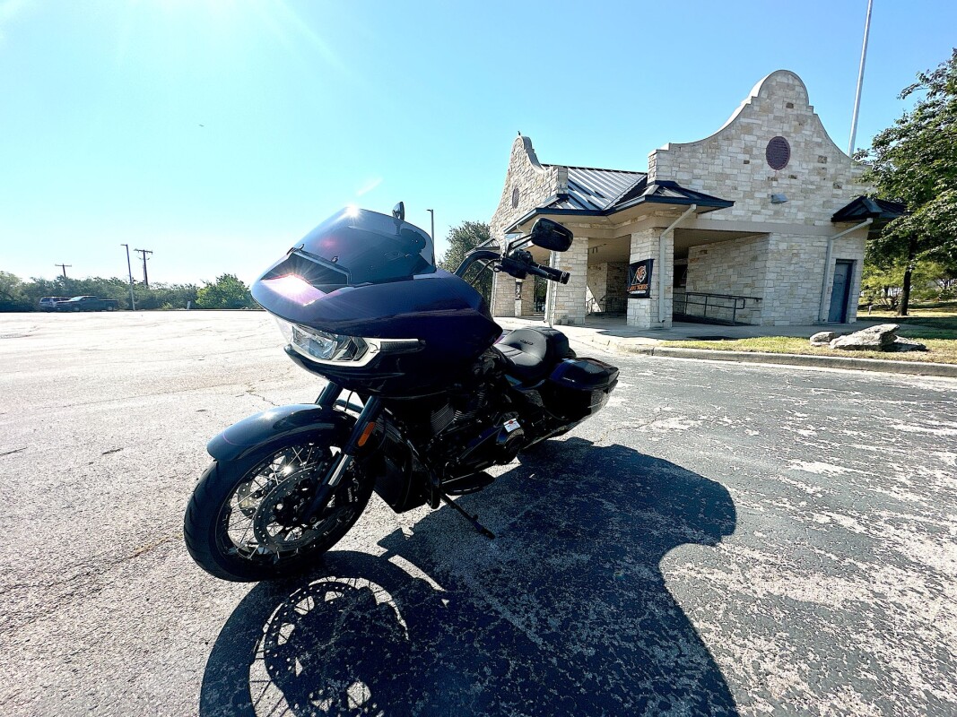 2025 Harley-Davidson CVO Road Glide FLTRXSE - Photo 5